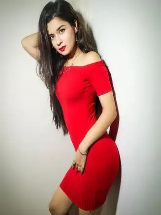 Housewife Call girl in lucknow